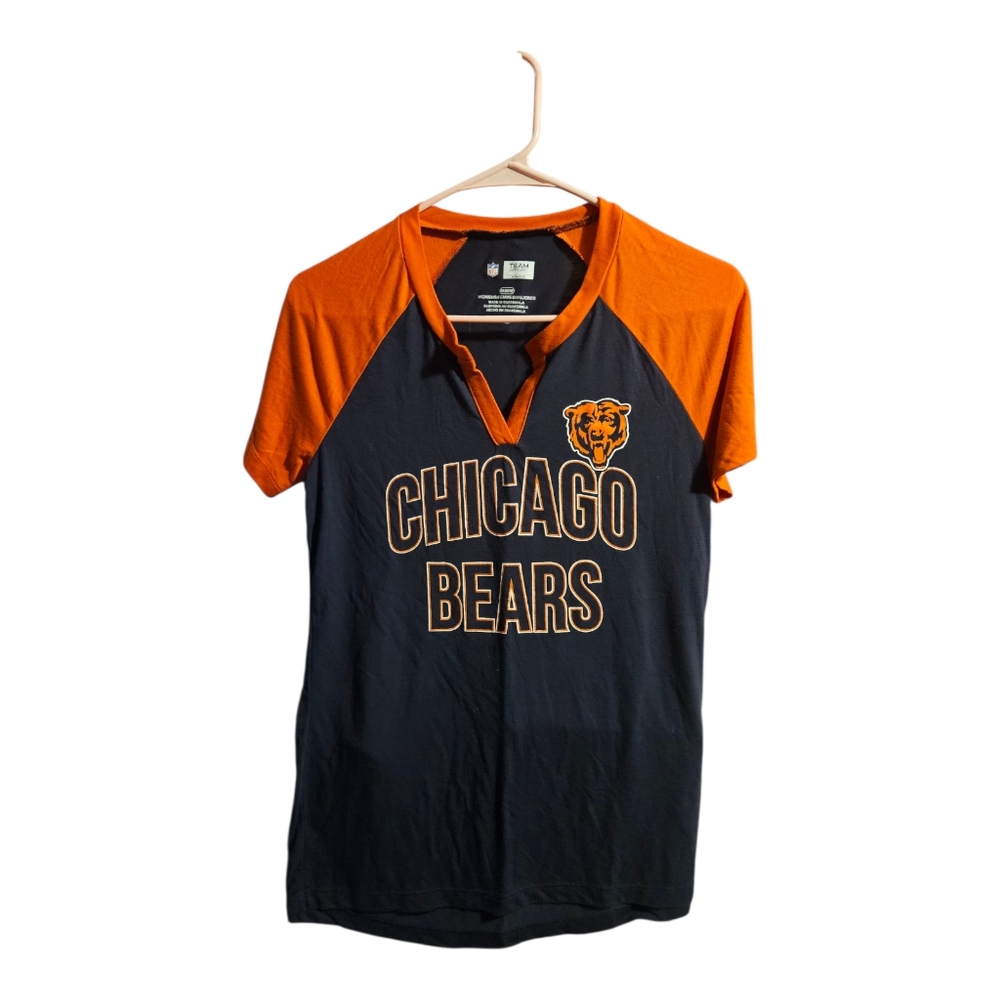 Team Apparel Womens NFL Chicago Bears Short Sleeve V-Neck T-Shirt Size M